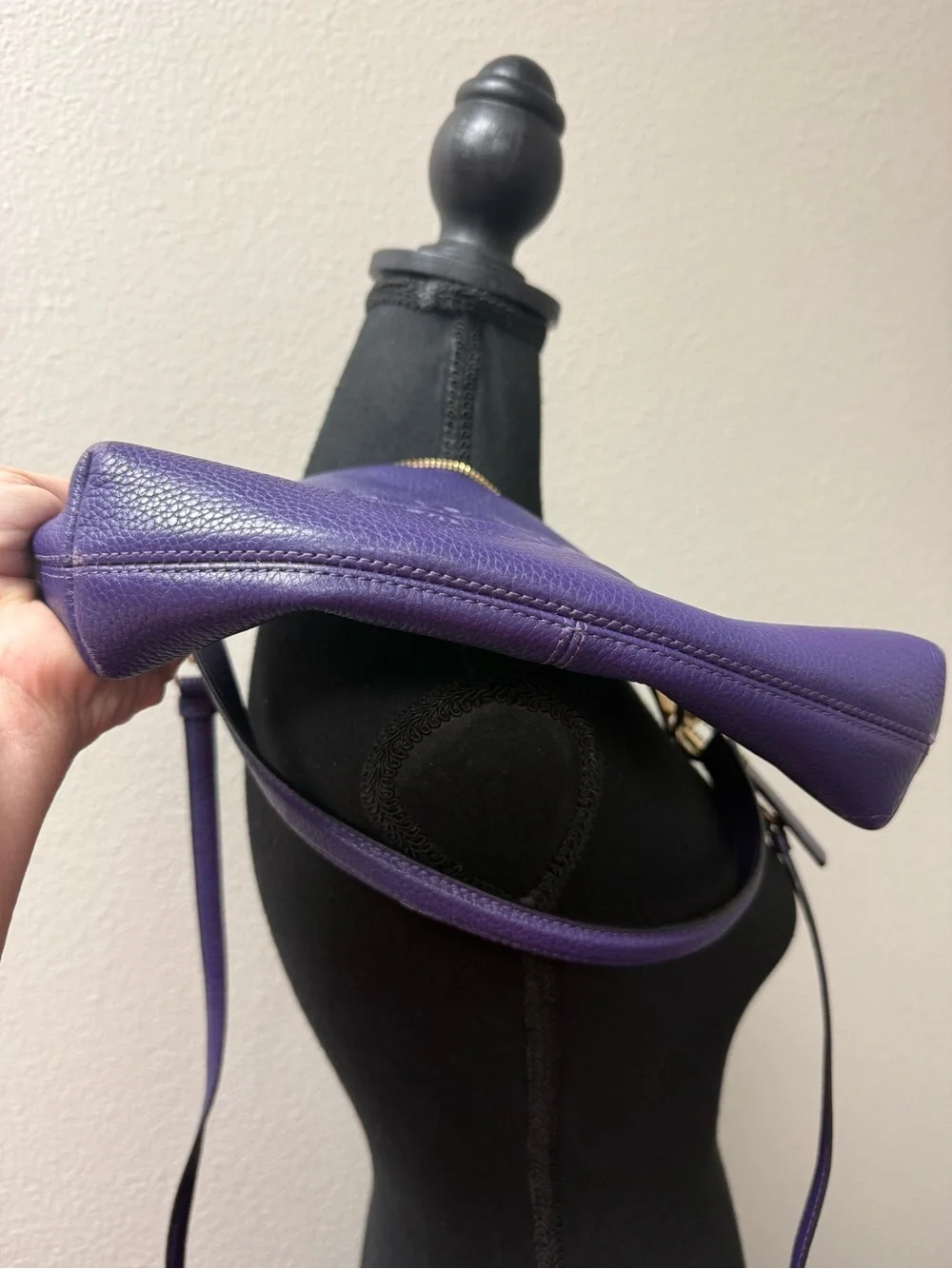 Coach Charley 33521 Purple Pebbled Leather Horse Carriage Crossbody Bag Gold Zip